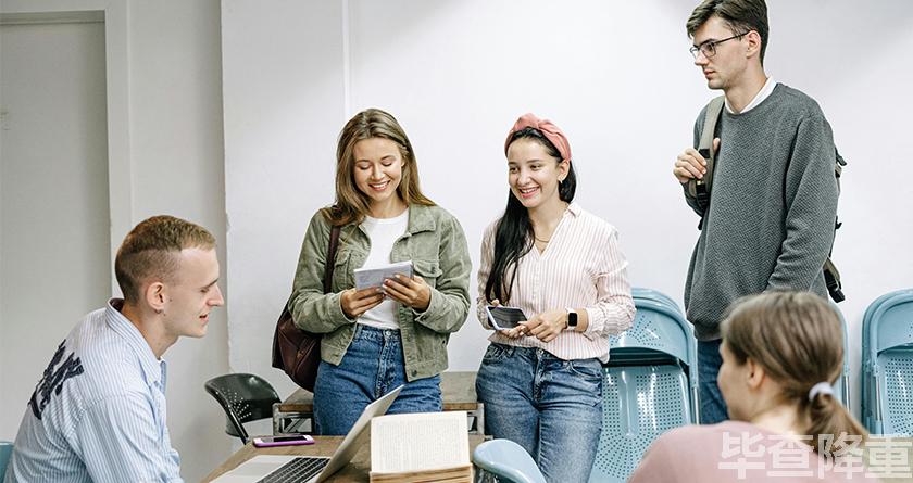 毕查降论文降重，毕查降论文改重，毕查降论文重复度一键降低