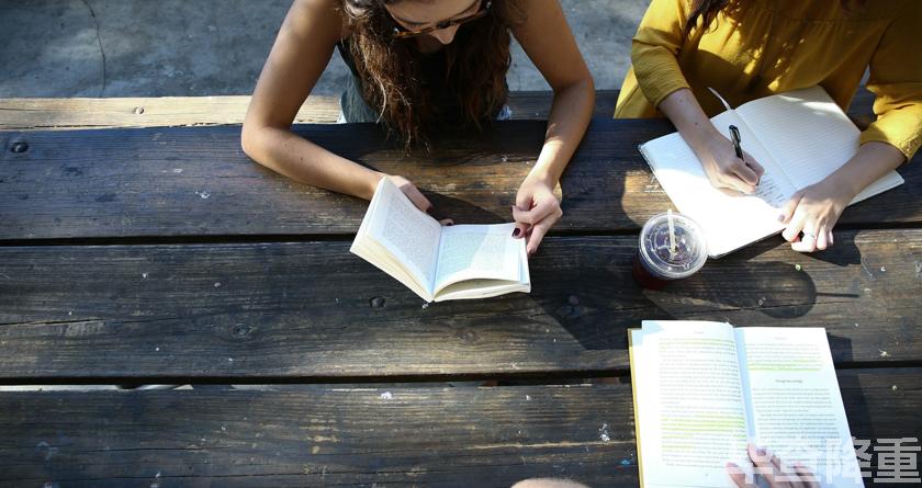 毕查降论文降重,毕查降论文改重,毕查降论文重复度一键降低