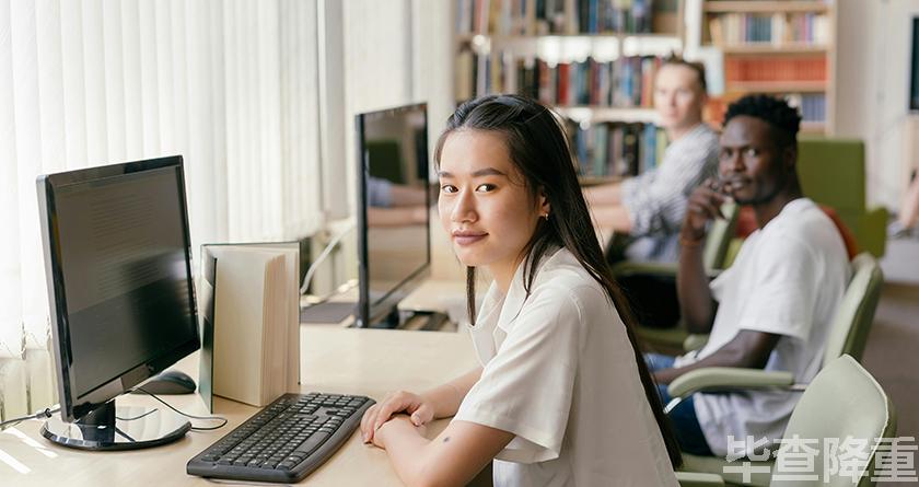 毕查降论文降重，毕查降论文改重，毕查降论文重复度一键降低